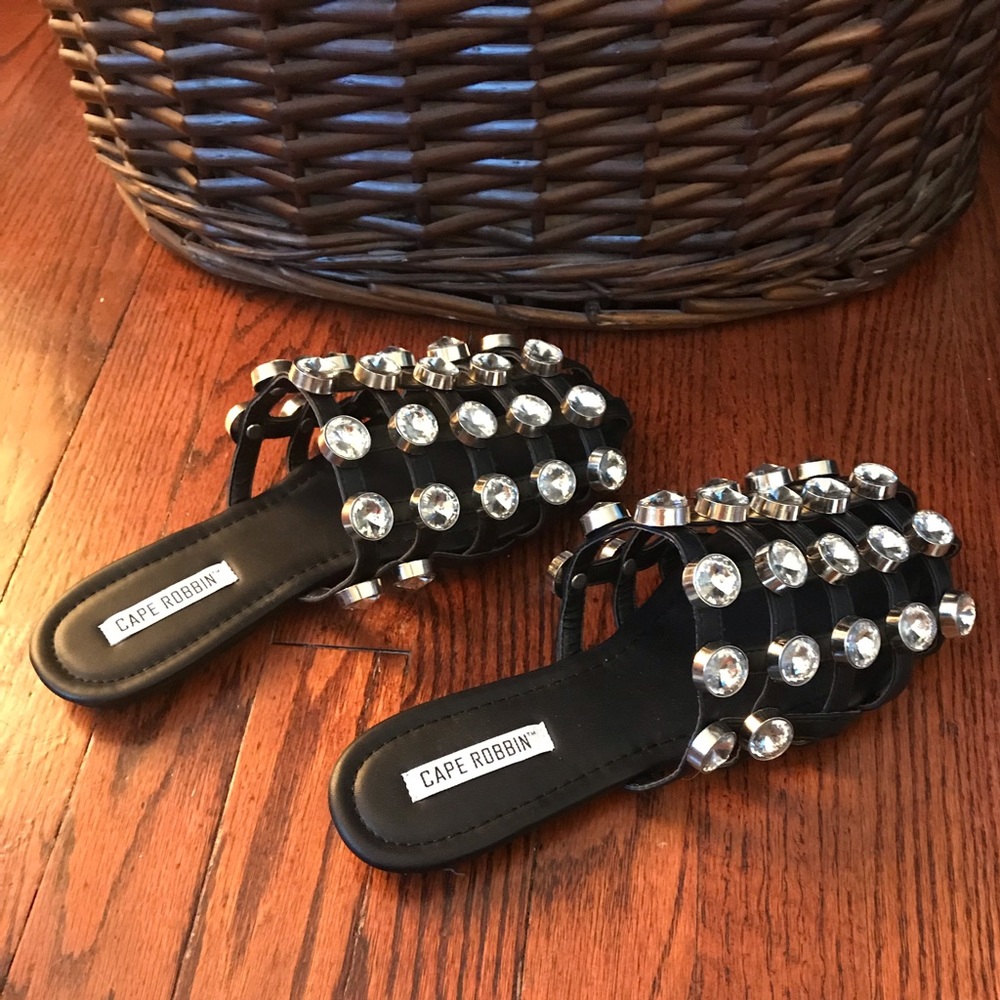Cape Robbin Studded Caged Slides